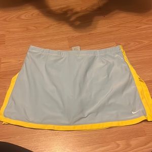 Skort nike size small